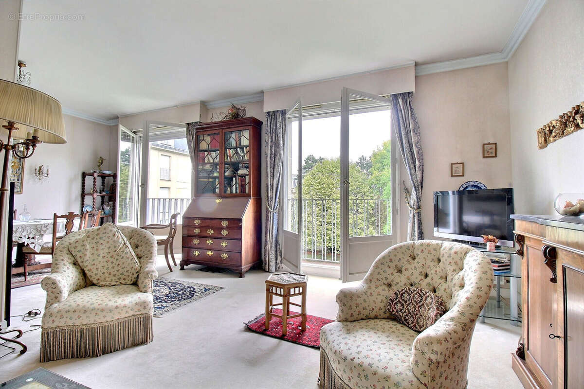 Appartement à VERSAILLES