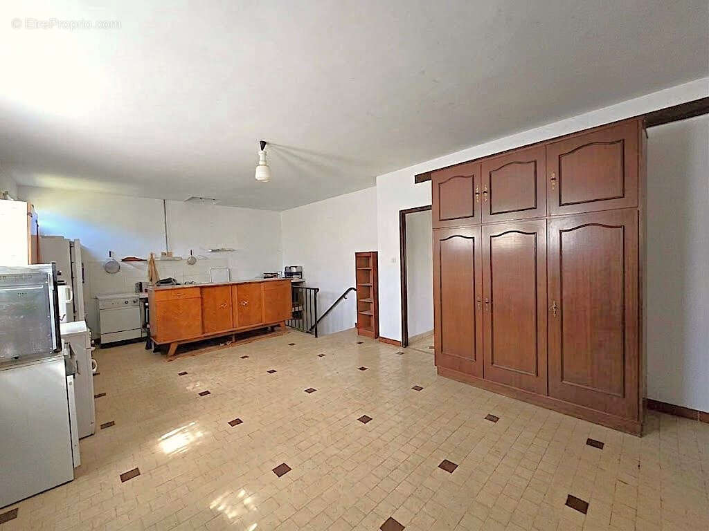 Maison à MONTAYRAL
