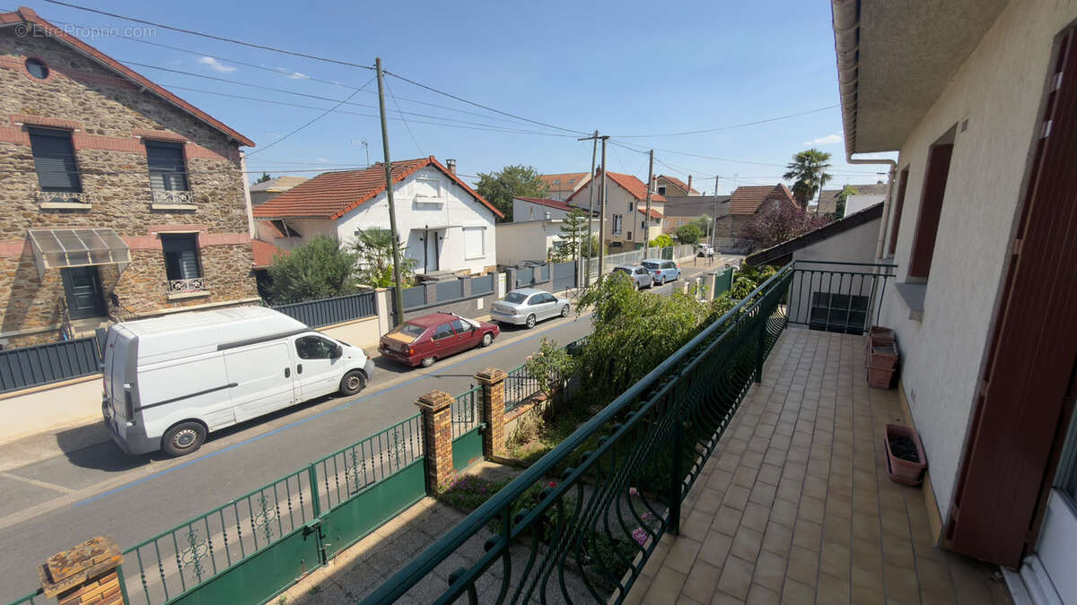 Maison à vendre à Athis-Mons   168 m2 avec jardin et garage - photo 9