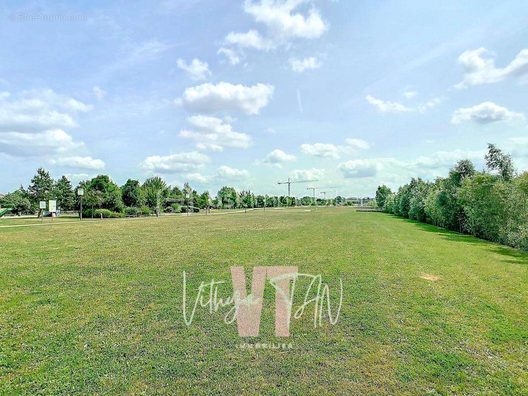 Appartement à BUSSY-SAINT-GEORGES