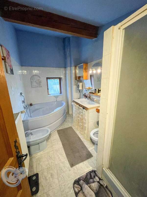 Appartement à SAINT-TRINIT