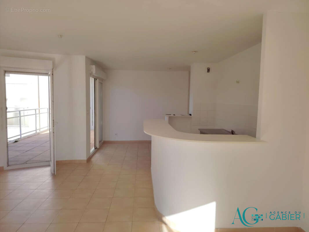 Appartement à HYERES