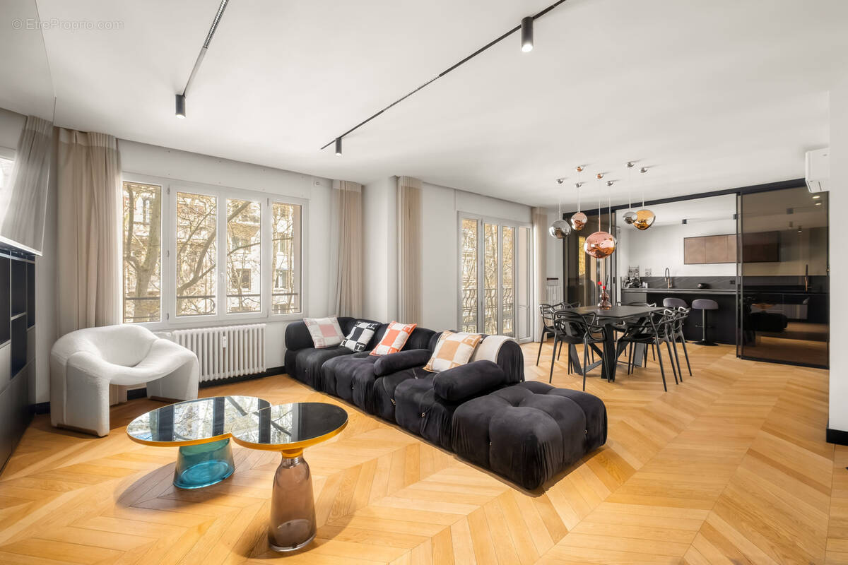 Appartement à LYON-6E