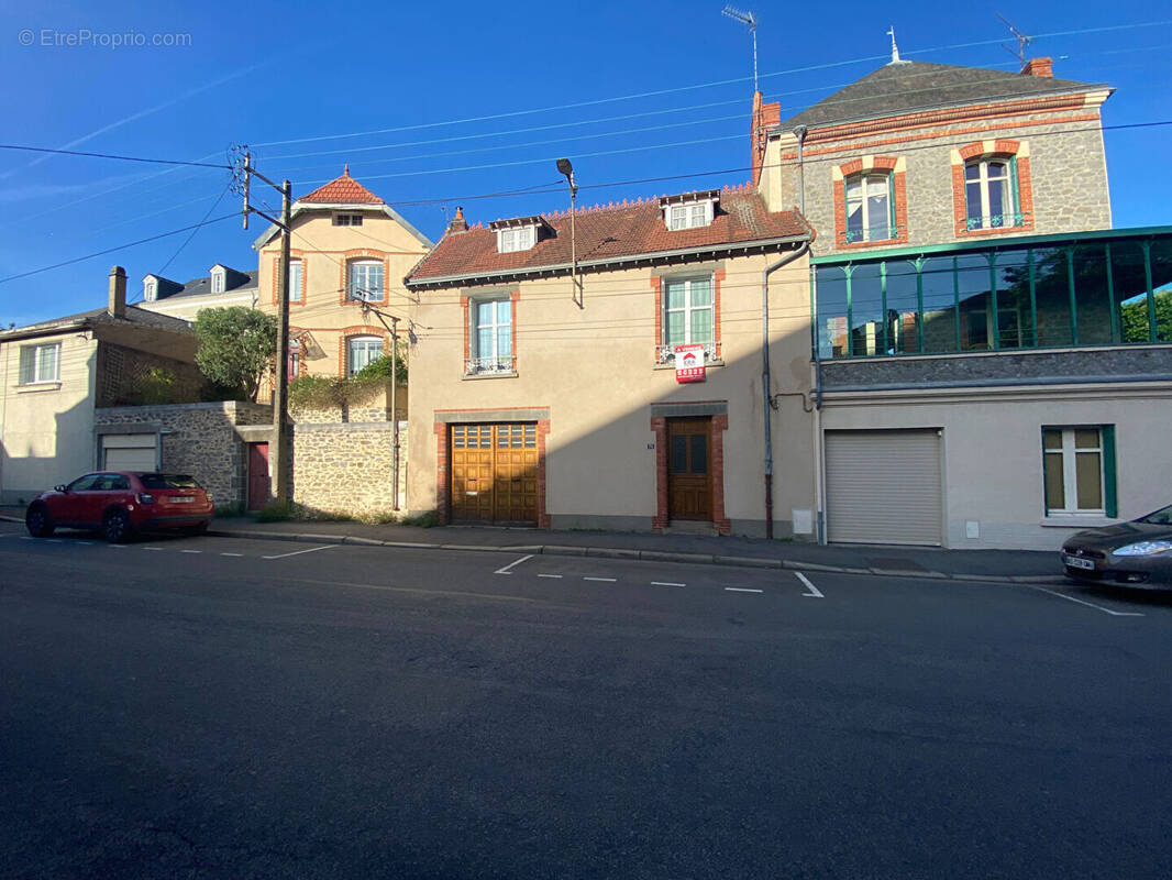 Maison à LAVAL
