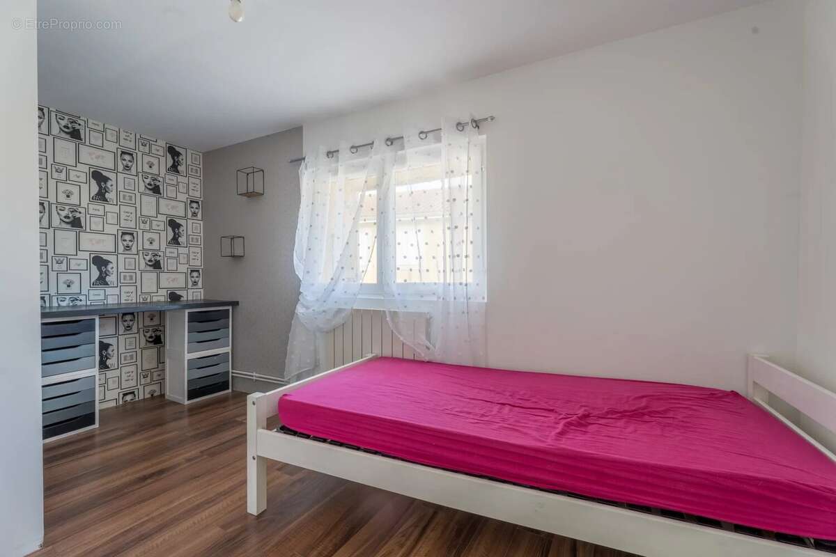 Appartement à CHAPONNAY