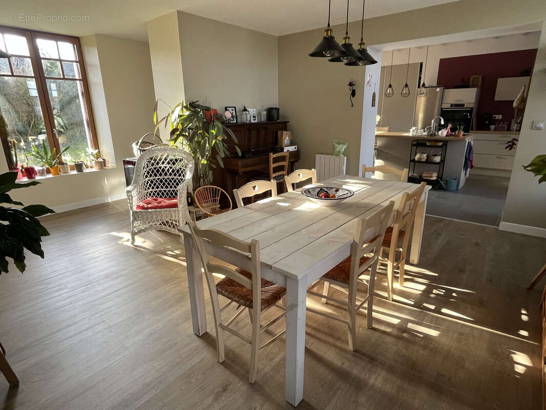 Maison à BRION-PRES-THOUET
