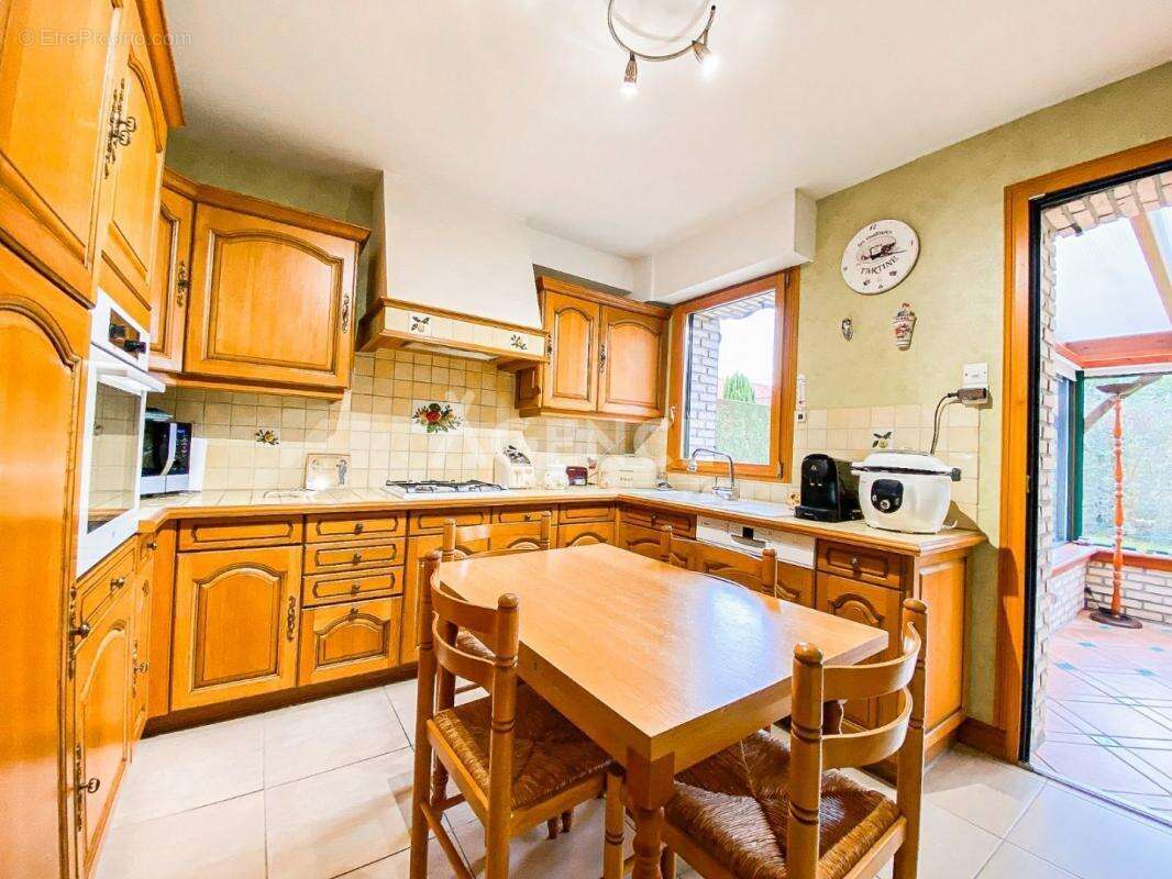 Maison à LONGUENESSE