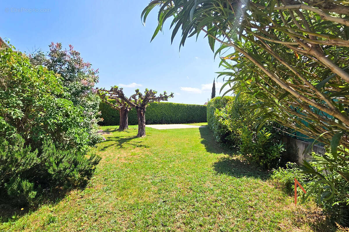 Maison Draguignan 5 pièce(s) 165 m2 - photo 6