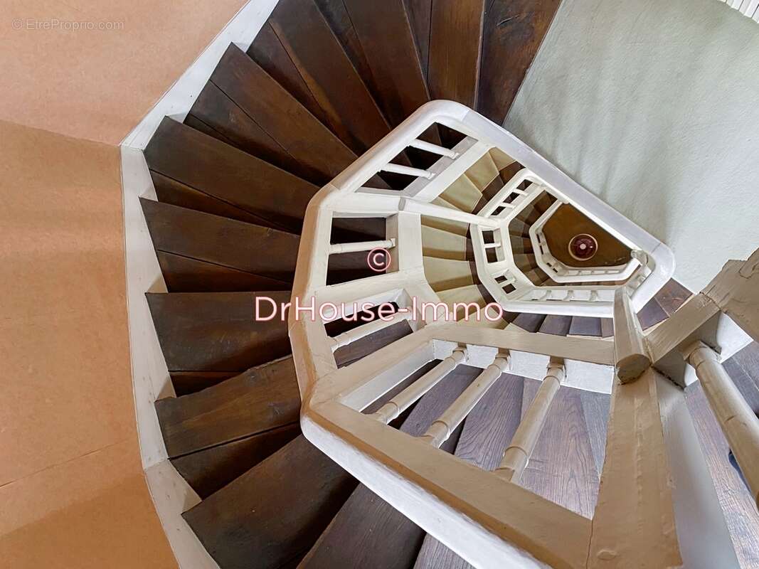 Maison à CHATELLERAULT