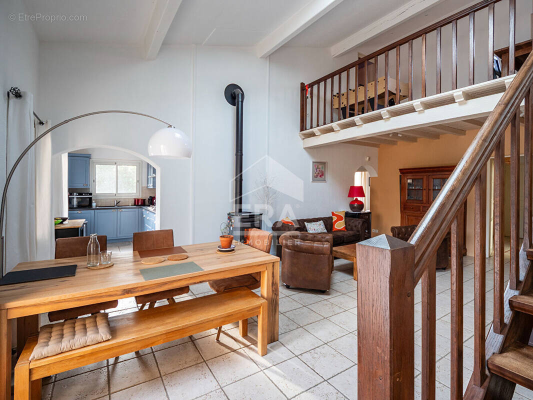 Maison à MONTESQUIEU-DES-ALBERES