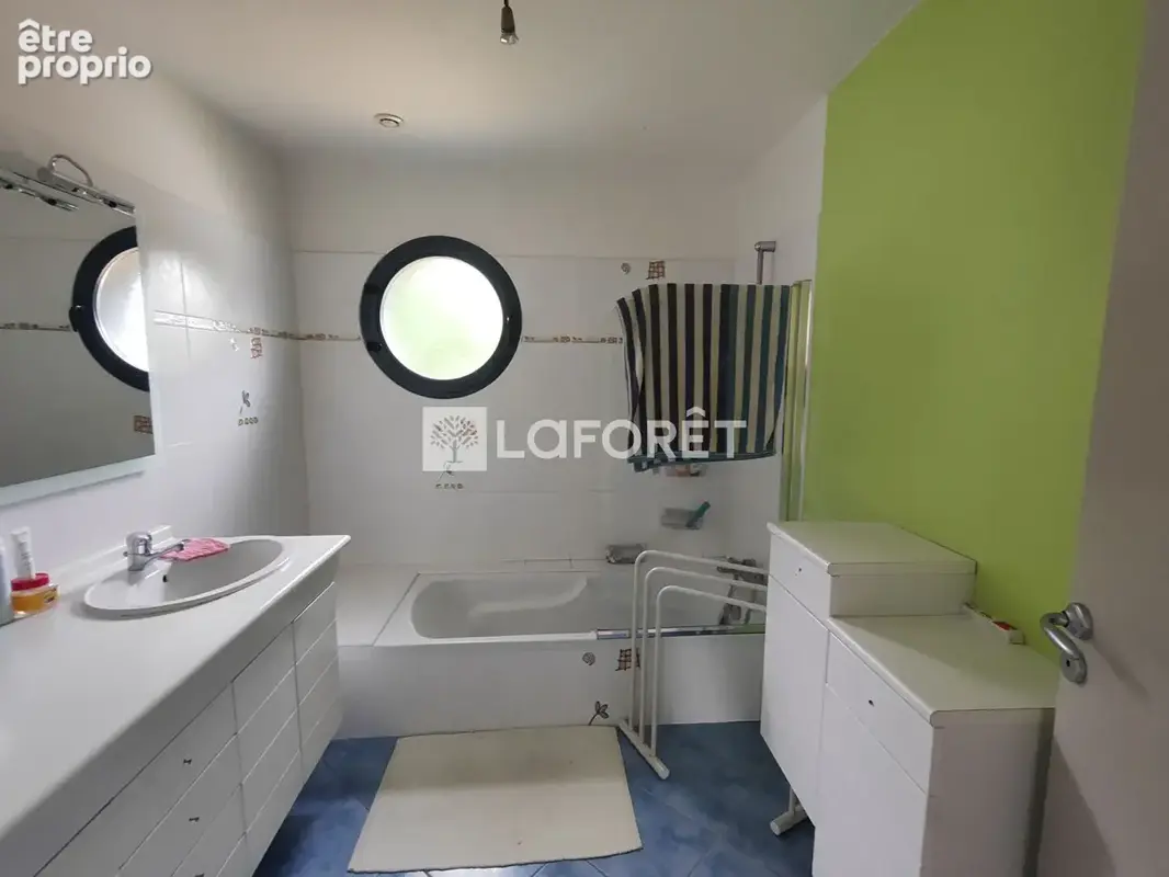 Maison d'architecte de 150 m² sur plus de 4 500 m² de terrain  À moins de 15 min au sud de Guingamp - photo 16
