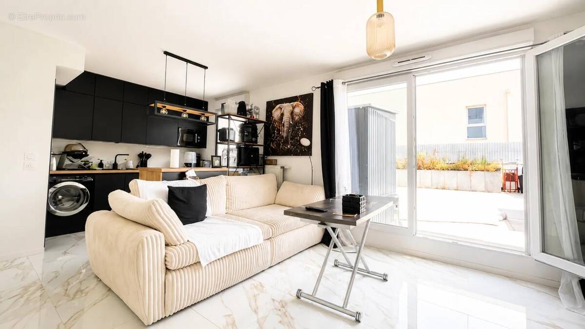 Appartement à BONNEUIL-SUR-MARNE