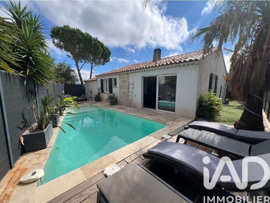 Photo 6 - Maison à ROQUEBRUNE-SUR-ARGENS