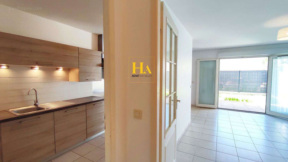 Appartement à ROMANS-SUR-ISERE