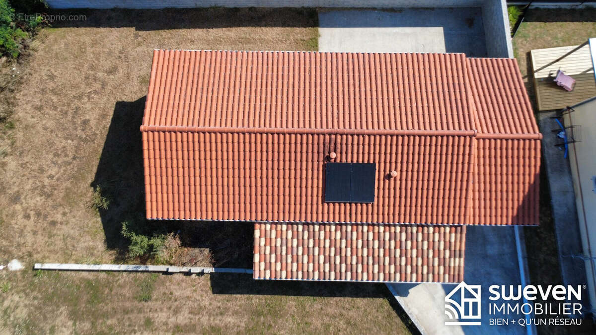 Maison 74 m² à Berat  - photo 9