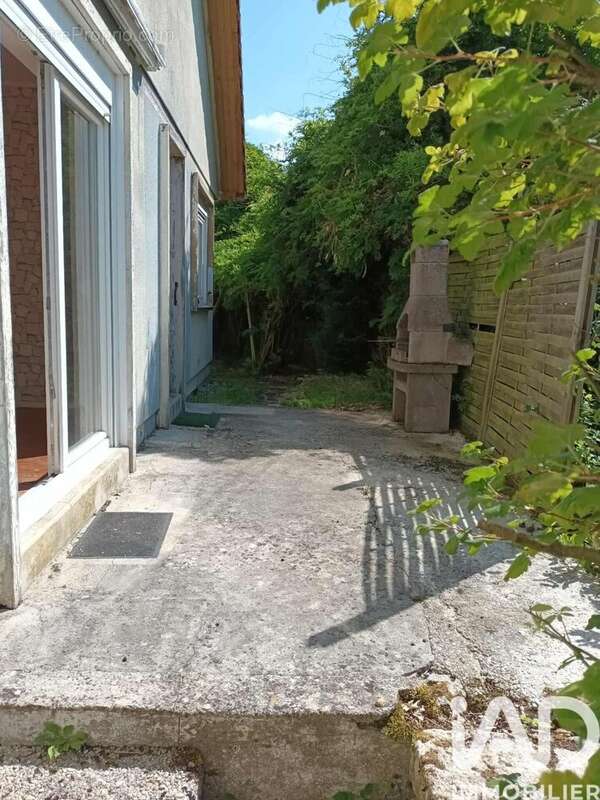 Photo 6 - Maison à DANNEVOUX