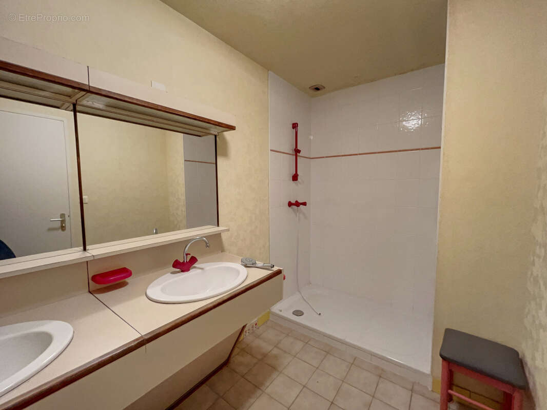 Appartement à CAMORS