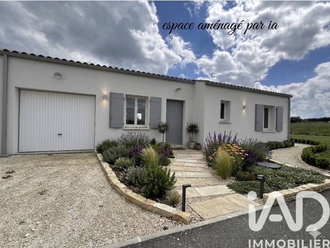 Photo 1 - Maison à PORT-D'ENVAUX