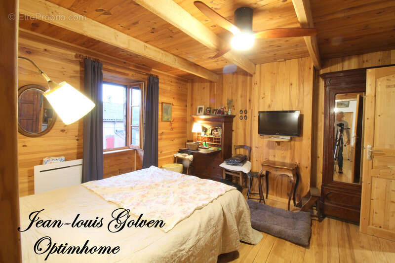 Maison à VABRES-L'ABBAYE