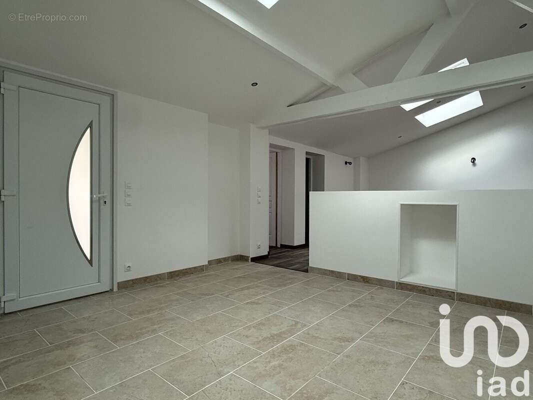 Photo 8 - Maison à SAINT-GERMAIN-DE-LUSIGNAN