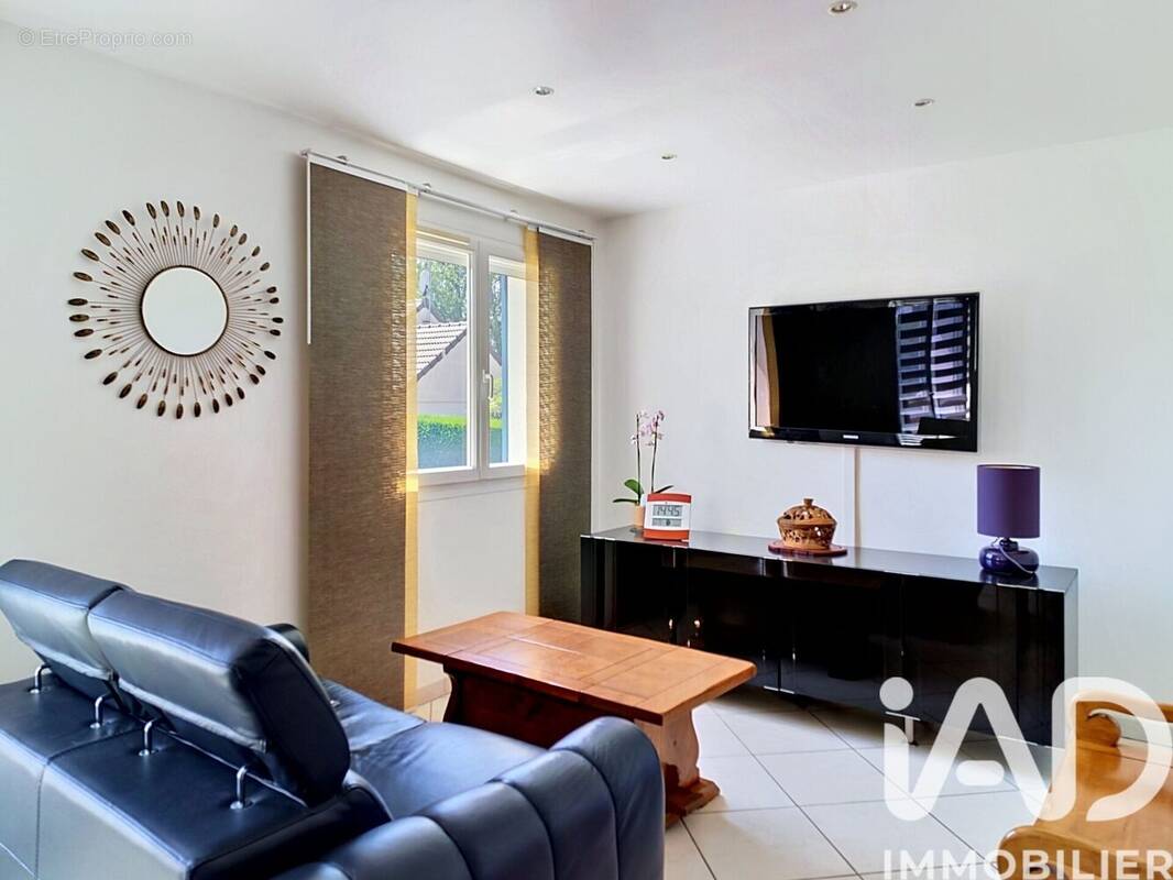 Photo 1 - Maison à ABLIS