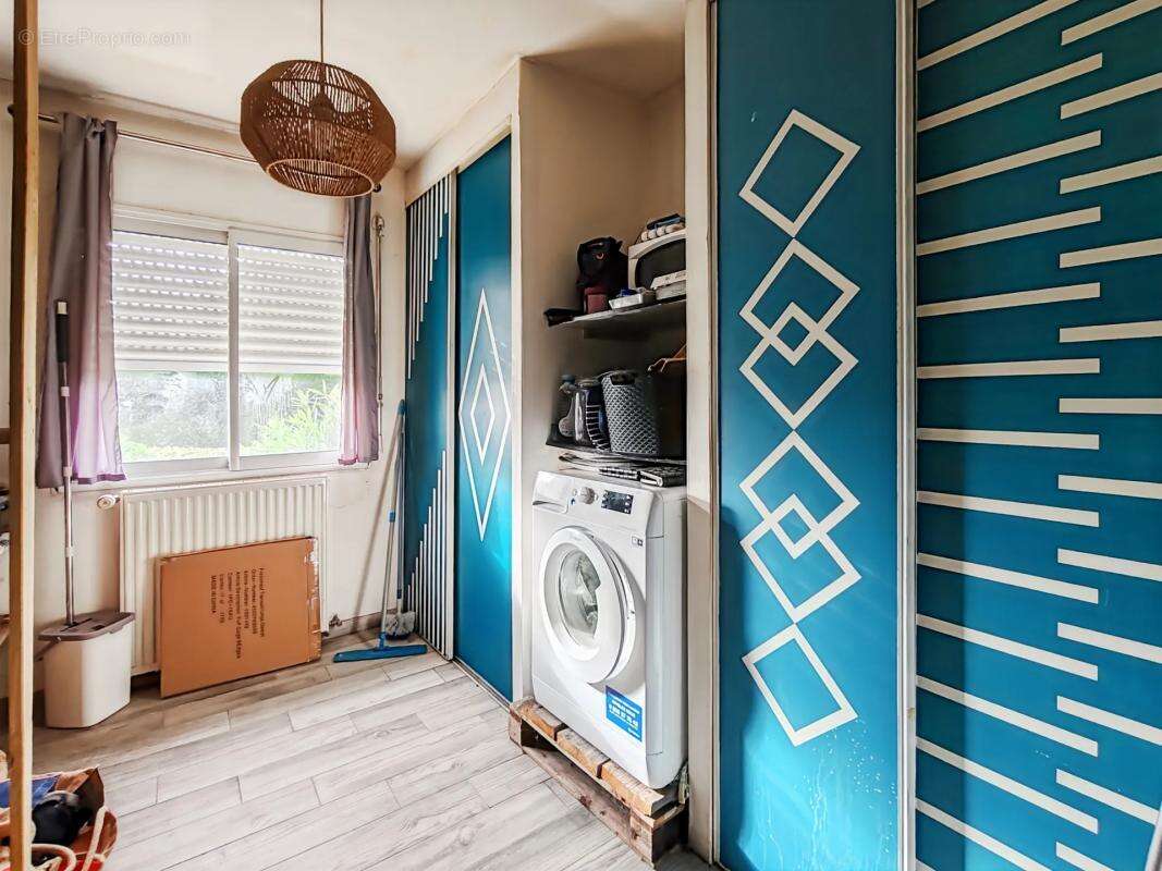 Maison à CHANTELOUP-LES-BOIS