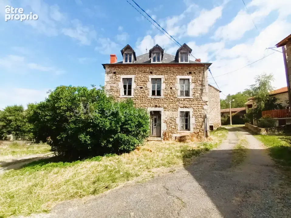Maison 15 pièces 448 m² à vendre à Chateldon (63290) - photo 6