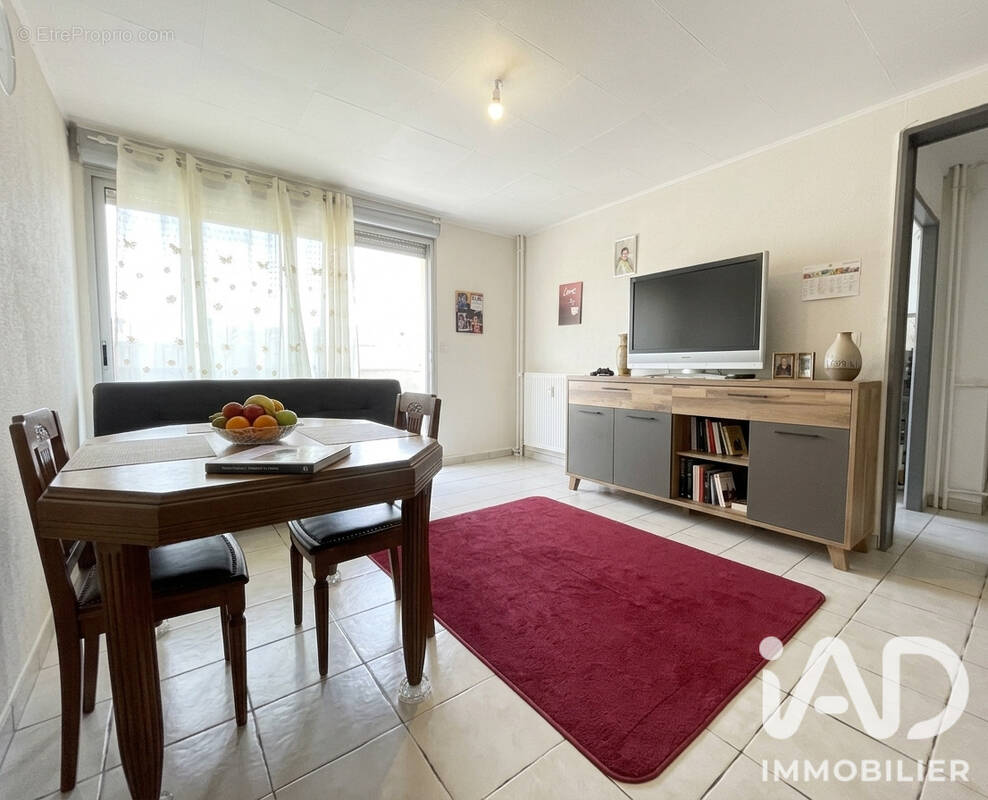 Photo 1 - Appartement à NIMES