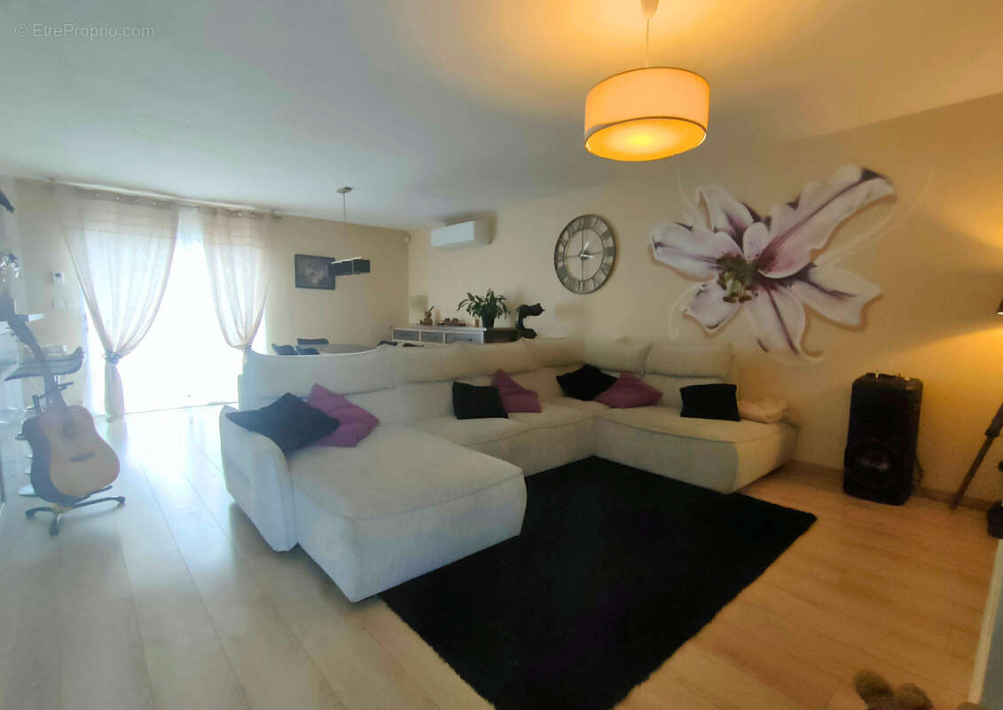 Maison à VINZELLES