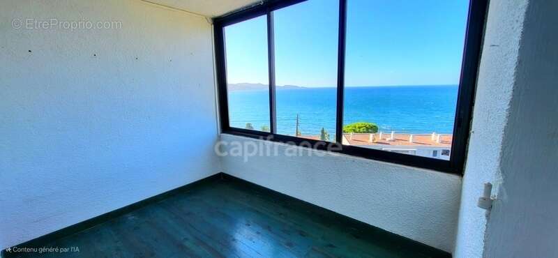 Vue mer panoramique sur le golfe de Saint-Florent – Appartement T3 avec loggia, cave et parking - photo 4