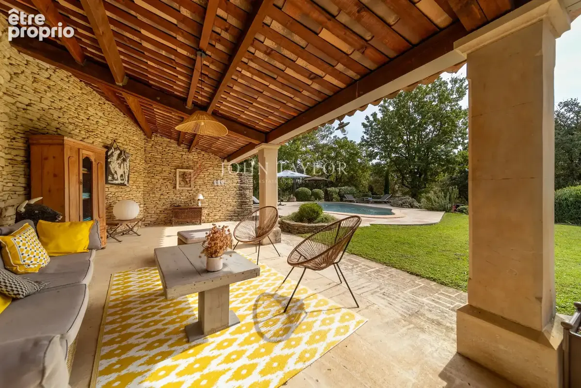 Elégante propriété en pierre avec piscine à Gordes, Luberon, Provence - photo 4