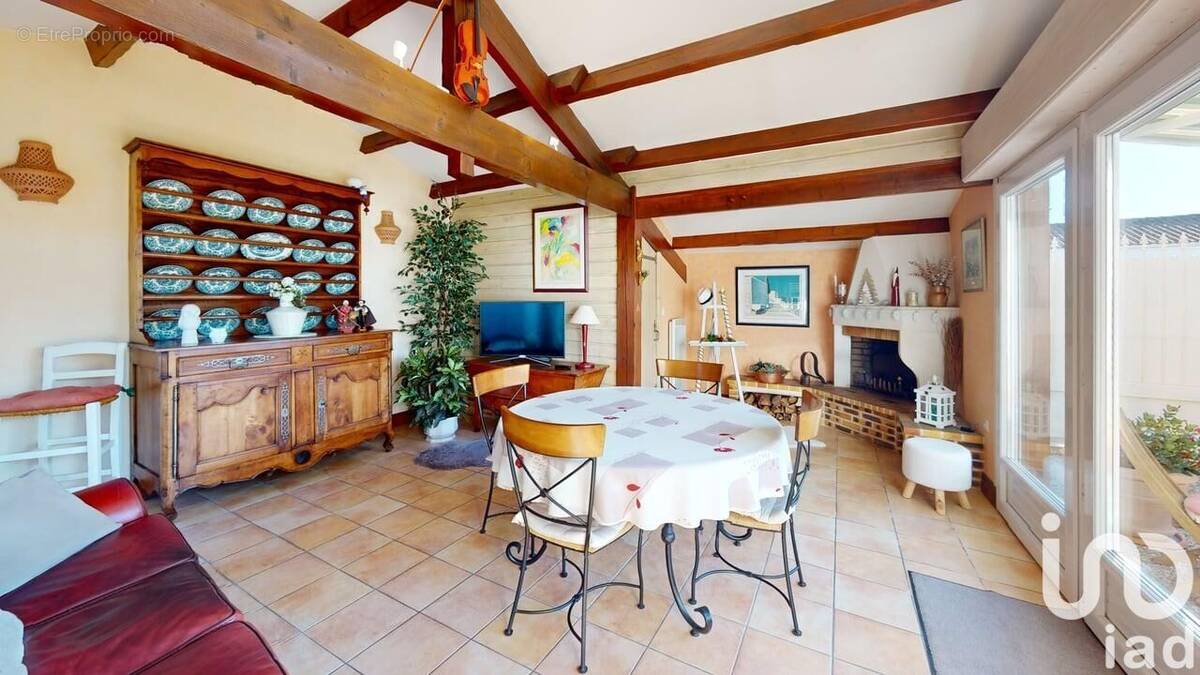 Photo 1 - Maison à SAINTE-SOULLE