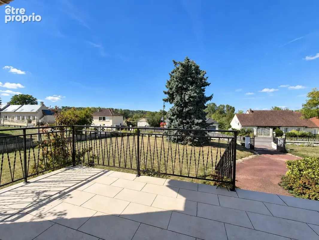 À 10 min de Soissons   Axe Soissons-Compiègne   Maison familiale avec sous-sol complet - photo 3
