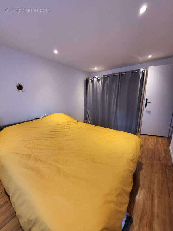 Appartement à FROGES