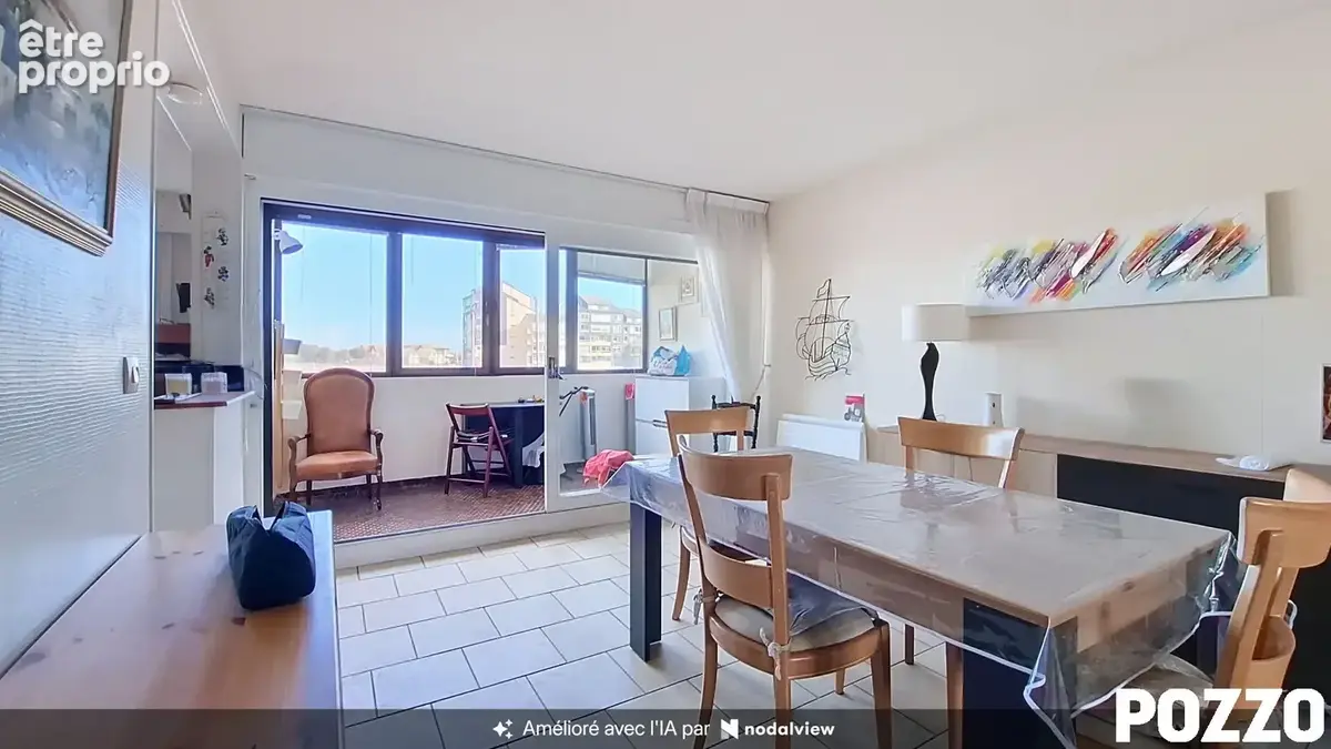 A Vendre  Appartement de 4pp 74m² Carrez 85 m² habt  à Courseulles Sur Mer  (14470) - photo 2