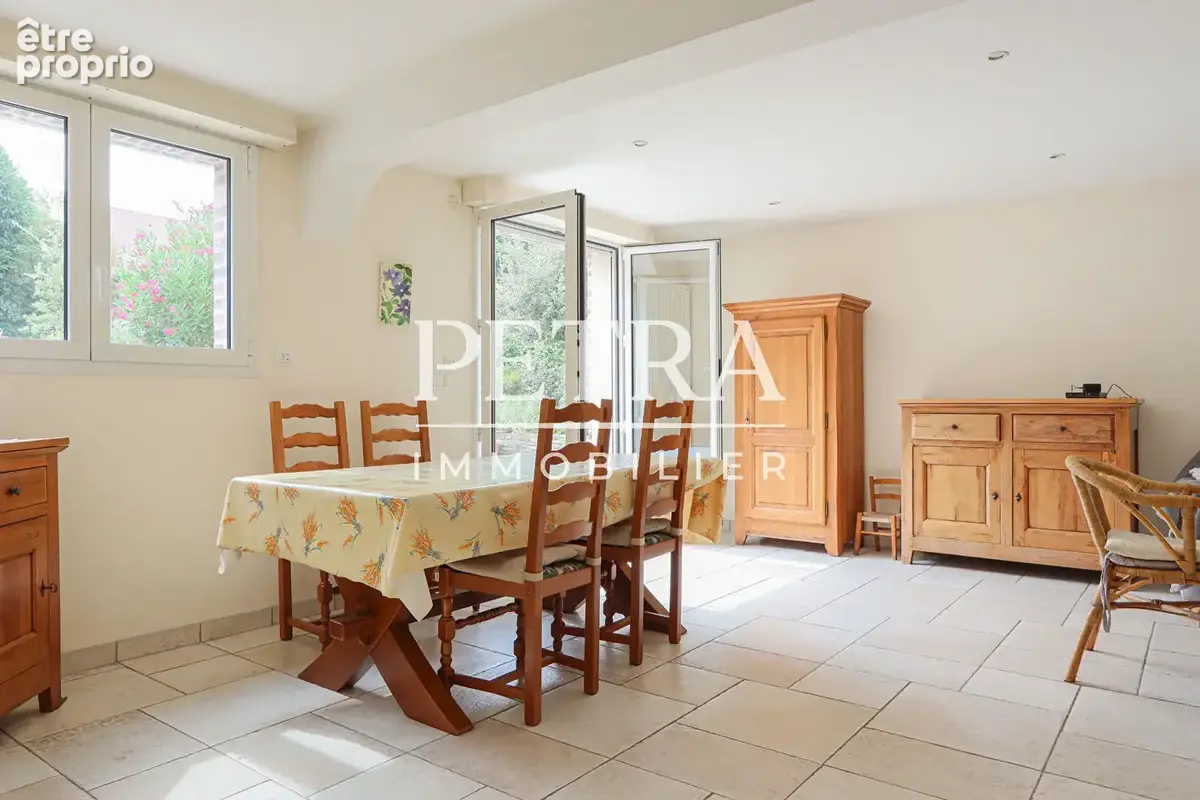 Maison non -mitoyenne 180 m² - 4 chambres - jardin - l'hay les roses - blondeaux - photo 6