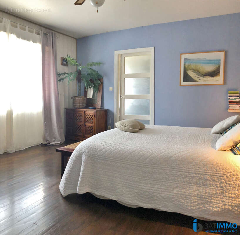 Maison à LABRUGUIERE