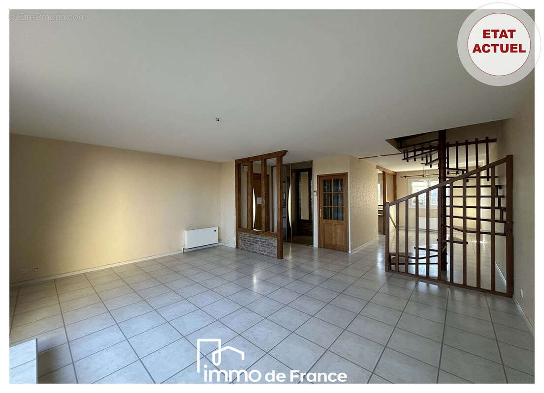 Appartement à ONET-LE-CHATEAU