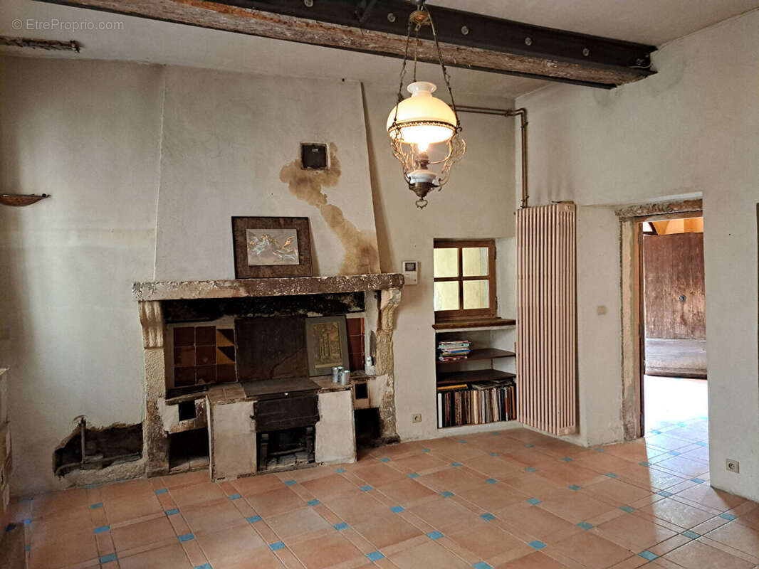 Ancienne demeure bourgeoise au coeur de Malaucène avec jardin clos - photo 5