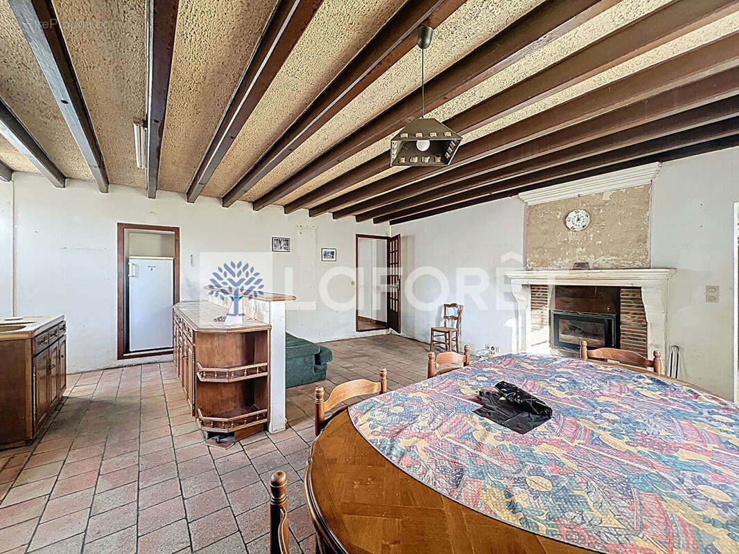 Maison à LA GRIMAUDIERE