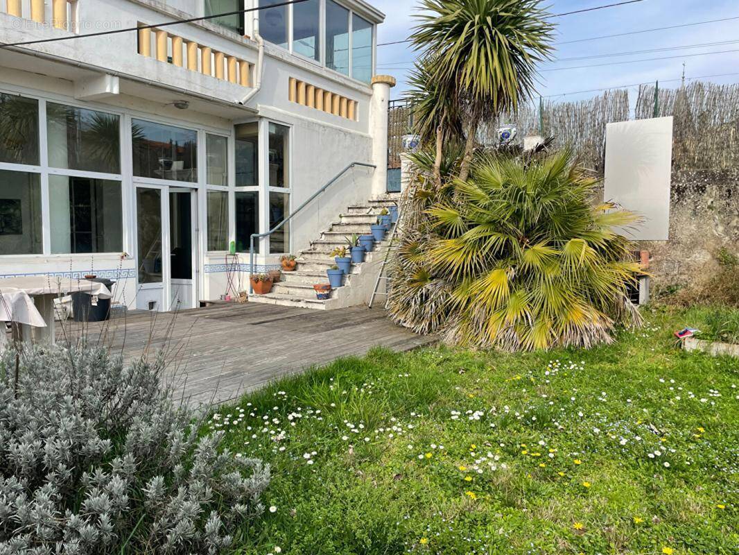 Maison à CADILLAC