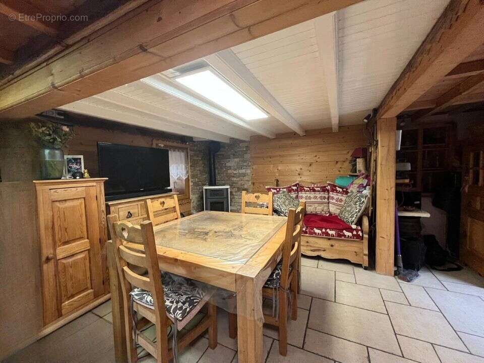 Maison à VIUZ-EN-SALLAZ