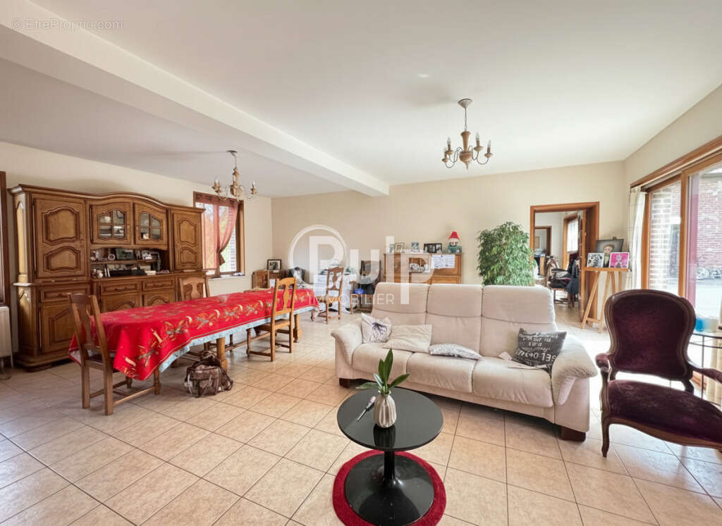 Ferme 291m2  sur 7000 m2 de terrain - photo 3