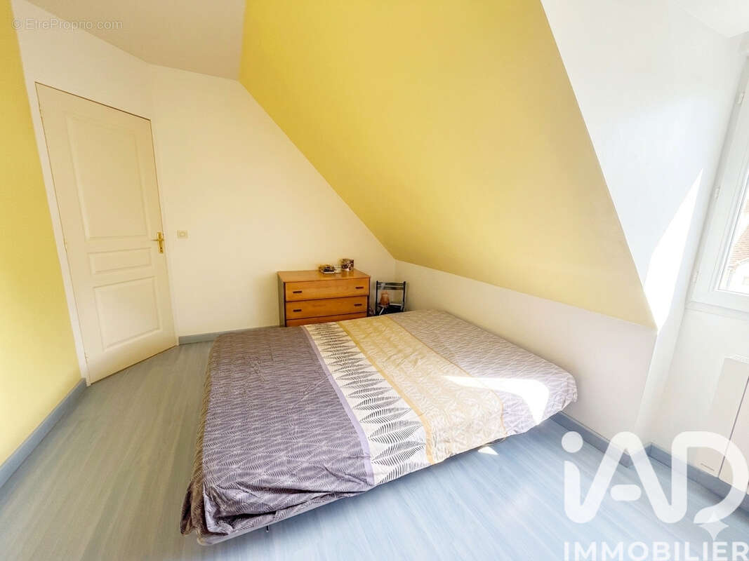 Photo 8 - Maison à CHAMPS-SUR-MARNE