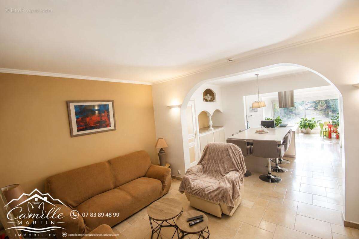 Villa  9 pièce(s) 251.33 m2 - photo 14