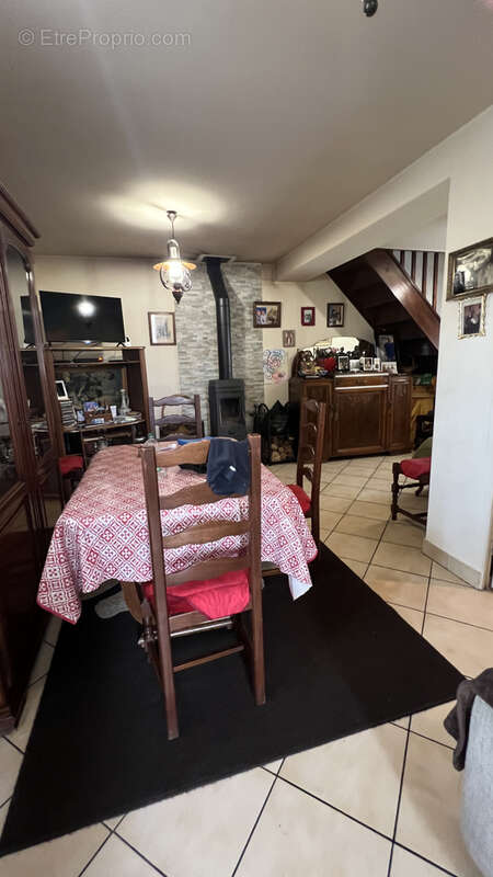 Maison à LA FERTE-ALAIS