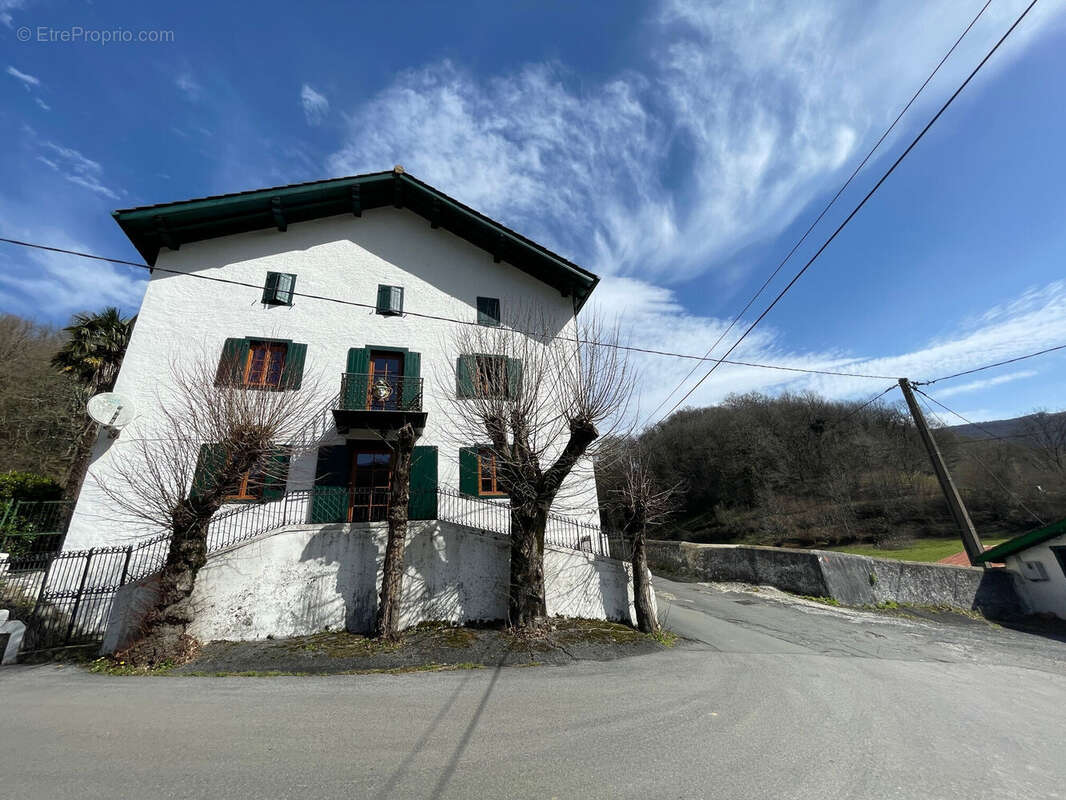 Photo 7 - Maison à SAINT-ETIENNE-DE-BAIGORRY