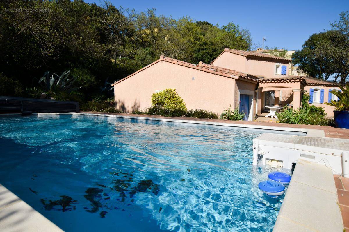 Maison à ROCHEFORT-DU-GARD