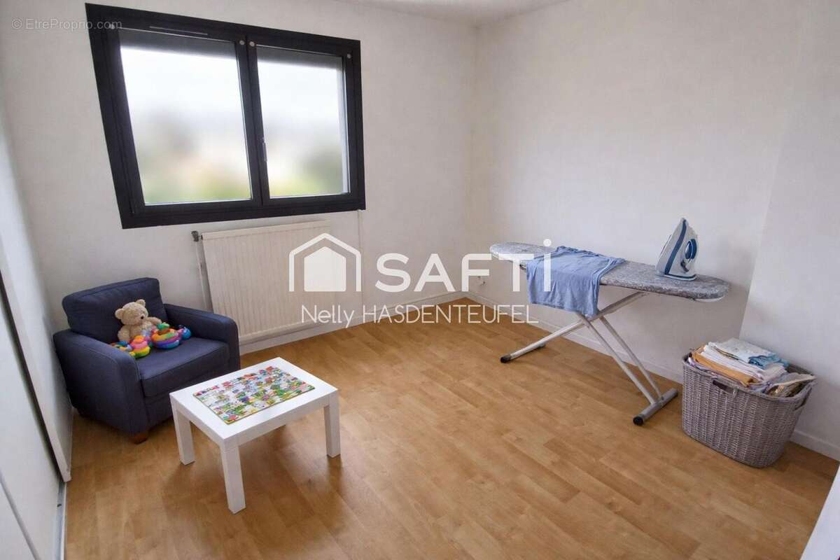 Photo 7 - Maison à QUIEVRECHAIN