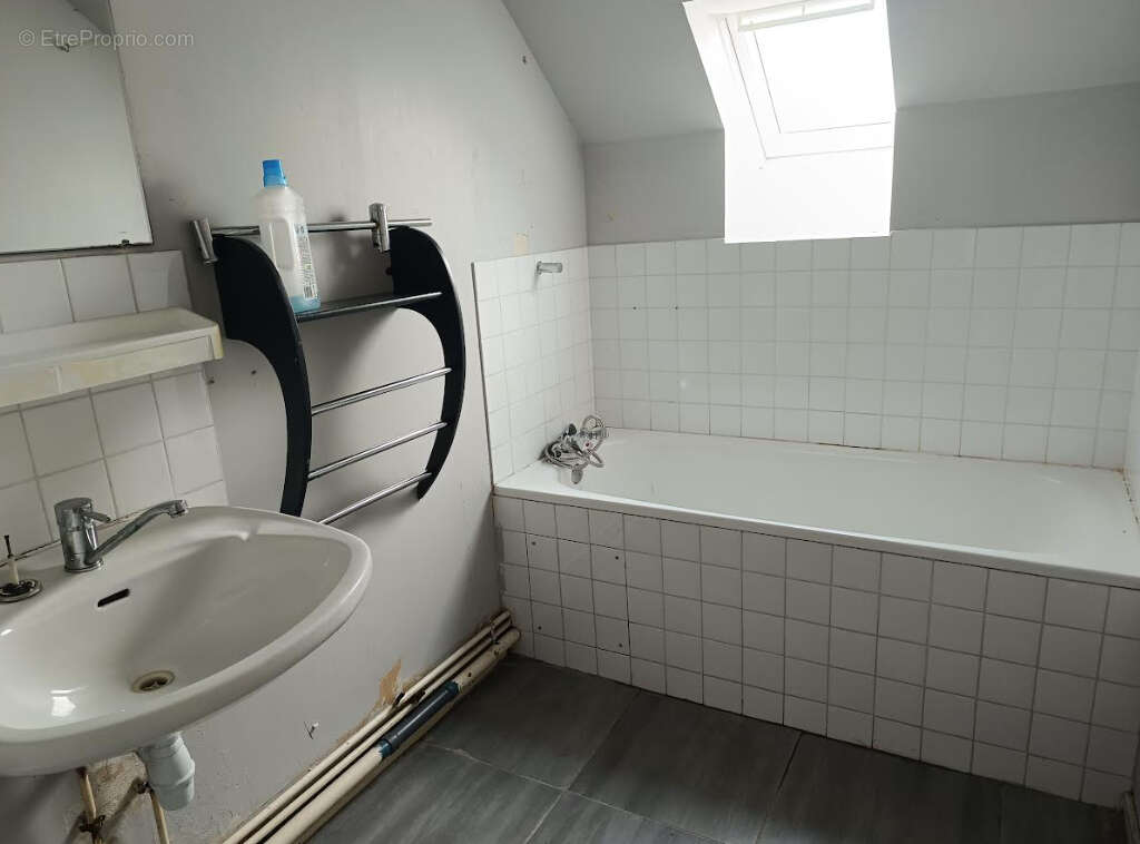 Maison à CARHAIX-PLOUGUER